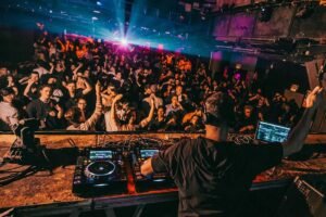 Top 5 Best Nightclubs in Barcelona